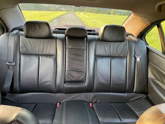 Peugeot 607 - 7