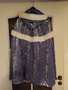 šatičky a pelerínka ,délka 95/68cm hrudník - 7