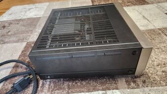 Zesilovač Luxman M03 - 7