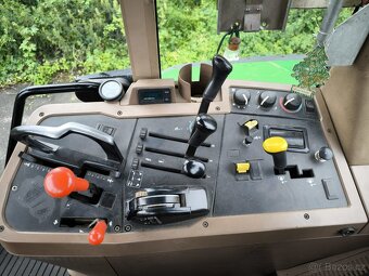 John Deere 7810 - 7