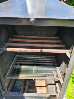 Udírna s grilem - 7