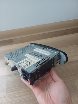 Autorádio Volkswagen New Beetle - 7