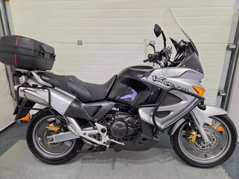 Honda XL 1000 V Varadero - 7