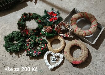 Různé vánoční ozdoby/dekorace - 7