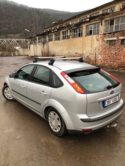 Ford fokus 1.6 - 7