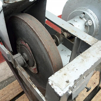 Bruska kotoučová na nože a sekáče - 7