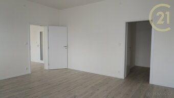 Svitavy, Říční 2kk, předzahrádka, slunný, sklep, parkovac... - 7