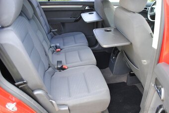 VW Touran 1.9TDi 74kW - klimatizace - výhřev sedadel - ESP - 7