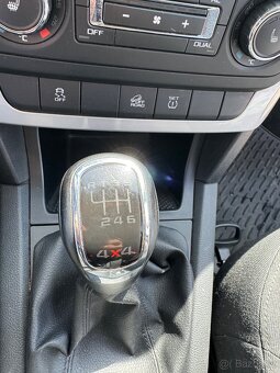 Škoda Yeti 2,0 Tdi 4x4 81 kW, TOP výbava - 7