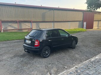 Škoda Fabia 1.4 16v Klimatizace, Vyhřívaná sedadla, Tažné - 7