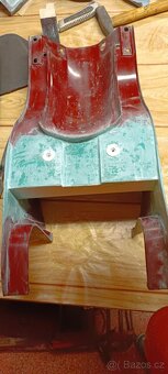 Podsedlový plast JAWA 250/350 BIZON - protéza často vyleptan - 7