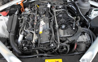 BMW X5 45e xDrive + zimní pneu - 7