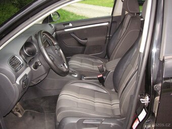 Volkswagen Golf 6 Variant 1.6 TDI DSG - Serviska - 7