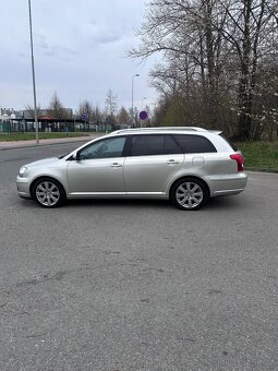 Toyota avensis 2.0 VVT-i - 7