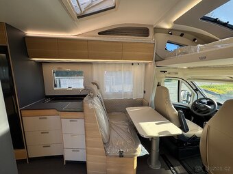 ADRIA CORAL XL 660 SL, TOP VÝBAVA, 180 PS, Alkovna - 7
