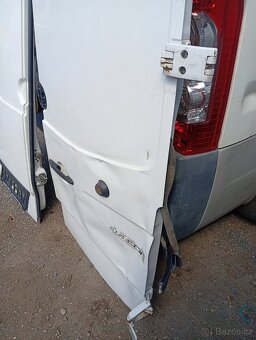MERCEDES BENZ SPRINTER 906 ZADNÍ DVEŘE Z RV 2016 - 7