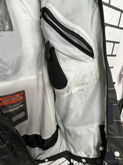 ÚŽASNÁ dámská lyžařská BUNDA DC za SUPER CENU - 7
