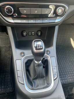 Hyundai i30 kombi 1.6crdi 85kw r.v 2020 kamera -ČR - 7