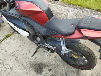 Yamaha YZF-R125 - 7