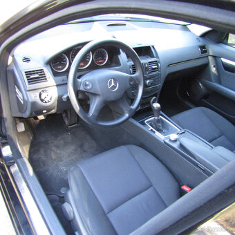Mercedes-Benz Třídy C, C180 115kw, Limuzína, sedan, 1,8i - 7
