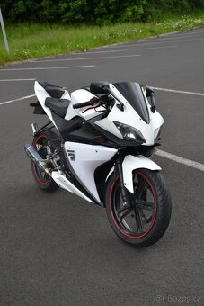 Yamaha yzf r-125 - 7