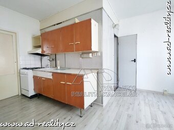 Pronájem panel bytu 2+1 s komorou [64m2] Pražské předměstí, - 7