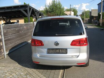 vw Touran 1,4 tsi, jen 113tkm, 7 mist - 7