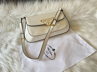 Prada Cleo kabelka - 7