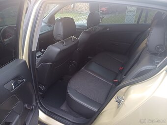 Benzínová Opel Astra 1.6 16V Twinport - 7