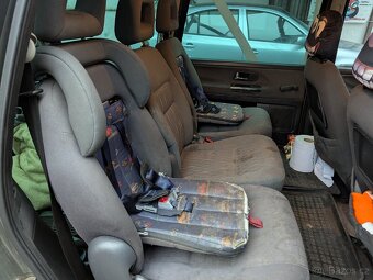 Ford Galaxy 1,9 TDI 85 kW - 7