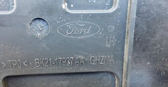 Ford Transit Custom 2012 - 2023 Lavy zadny naraznik - 7