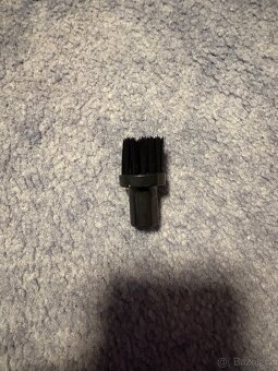 Ruční bezdrátový vysavač - 7