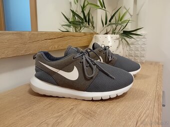 Nike dámské sportovní tenisky vel. 38 - 7