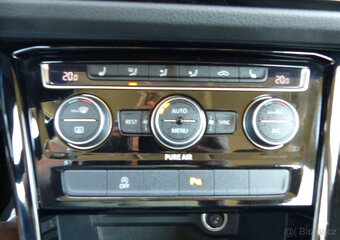 VW Touran HIGHLINE 2.0 TDI 110KW/Fulled/Navi/Tažný/DPH - 7