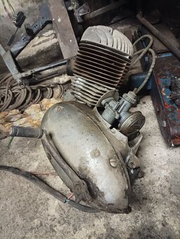 Jawa ČZ 250 - 7