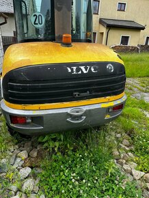 Prodám Kolový čelní nakladač Volvo L30 - 7