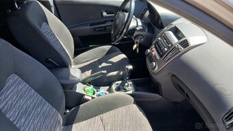 Kia Ceed SW, 1.6 benzín, 2008 - 7