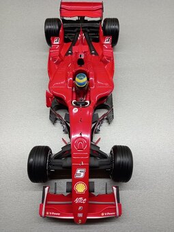 F1 FERRARI F2007 2007 FELIPE MASSA HOTWHEELS 1:18 - 7