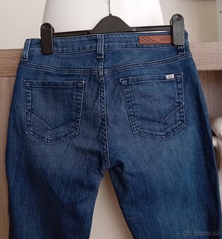 Vans dámské skinny džíny vel. M - 7