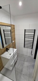 Pronájem zrekonstruovaného bytu 2+kk v Ledči nad Sázavou - 7