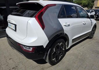 Kia e-Niro 1.MAJ.-150kW-64,8kWH-ZÁRUKA - 7