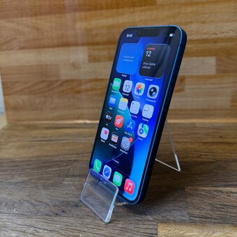 iPhone 13 128GB, modrý (12 měsíců záruka) - 7