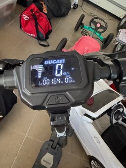DUCATI ELEKTRO KOLOBĚŽKA - 7