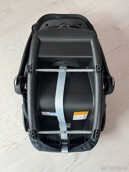 Maxi-Cosi CabrioFix Essential Graphite - 7