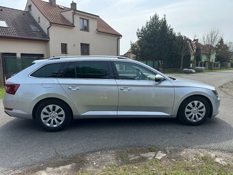 ŠKODA SUPERB KOMBI STYLE 140 kW RV 12/2017 - 7