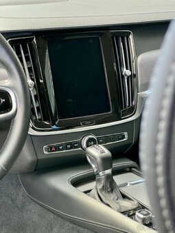 Volvo V90 140 kW, D4, INSCRIPTION, KŮŽE - 7
