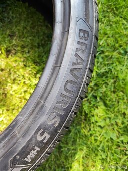 1 kus letní pneumatiky Barum 235/35/19 6mm - 7