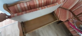 Masivní rohová kuchyňská sedací souprava. - 7