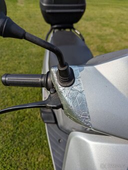 Honda Lead SCV 100 - 7