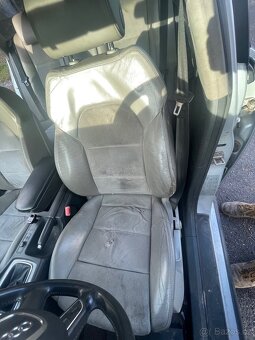Polokožené sedačky Audi A4 B6 / B7 - 7